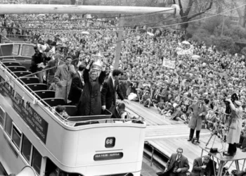 North London packed for Spurs’ victory parade