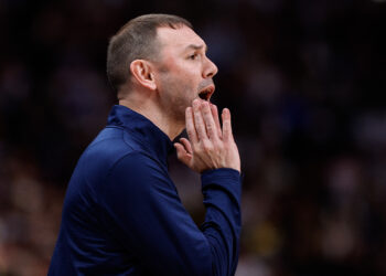 Nuggets confirm Adelman as permanent head coach