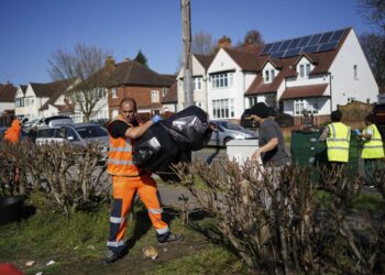 Public urged to guard against ‘fake neighbour’ scams