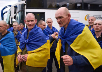 Russia and Ukraine swap hundreds more prisoners