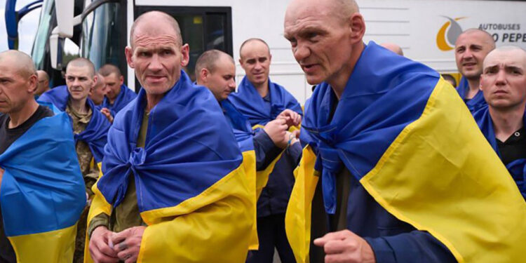 Russia and Ukraine swap hundreds more prisoners