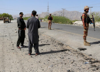 Six killed in school bus bombing in SW Pakistan