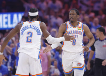 Thunder storm past Nuggets to set up Wolves clash