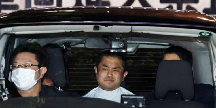 Tokyo man charged over subway slashings