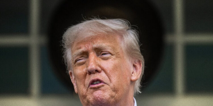 Trump suggests lower tariffs on Chinese goods