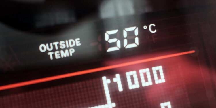 UAE tops 50C in highest May temperature on record