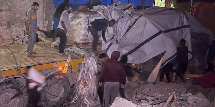 UN: Around 90 truckloads of aid dispatched into Gaza