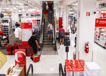 US consumer inflation cooled to 2.3 percent in April