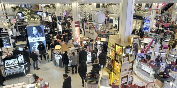 US firms warn Fed that consumers to bear tariff costs