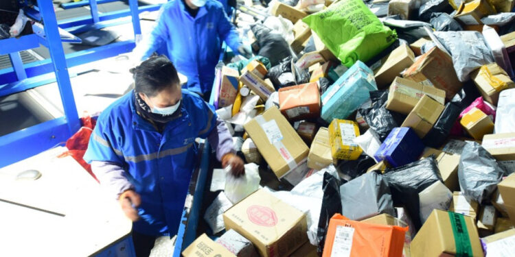 US scraps de minimis exception for small packages