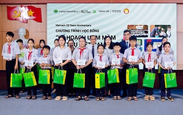 Cathay United Bank HCM Branch Awards “Elevated Tree Program” Scholarship to Underprivileged Students in Quang Nam CUB Spreads Love Through Scholarships in Vietnam