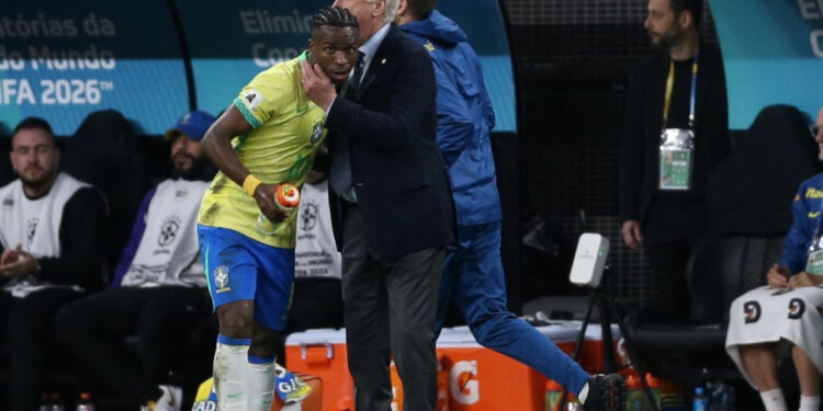 Brazil seal World Cup berth; Uruguay on the brink