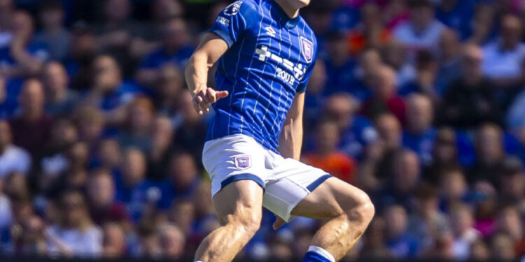 Chelsea win race to sign Ipswich striker Delap