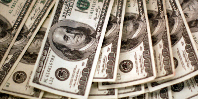 Dollar slides as Trump eyes new Fed boss
