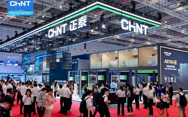 Building a new energy ecosystem, CHINT appeared at SNEC 2025
