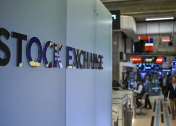 Nvidia at new record as US stocks end mixed