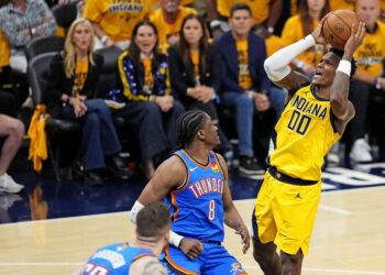 Pacers bounce back to sink Thunder for 2-1 Finals lead