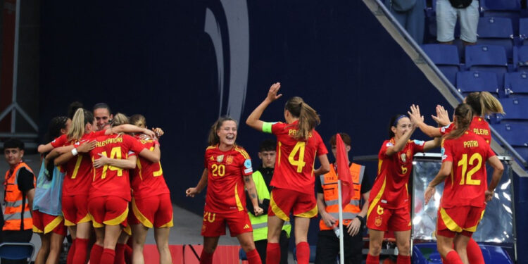 Spain fires past England into Nations League semis