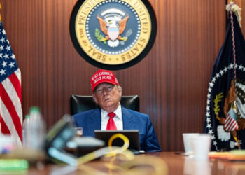 Trump hints at regime change in Iran with MIGA slogan
