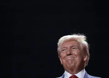 Trump ‘may change mind’ about firing Fed chief