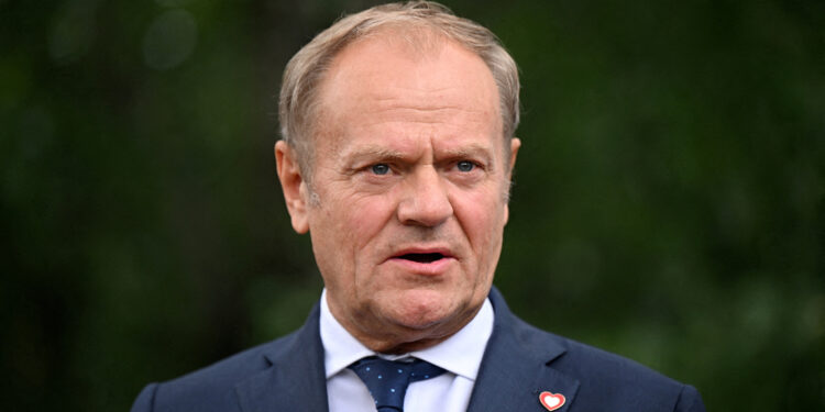 Tusk seeks parliamentary backing after far-right win