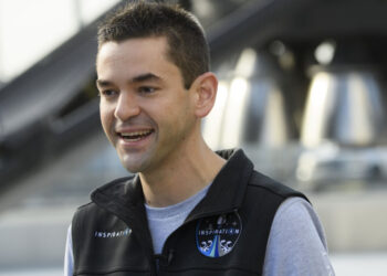 White House withdraws Isaacman as nominee for Nasa