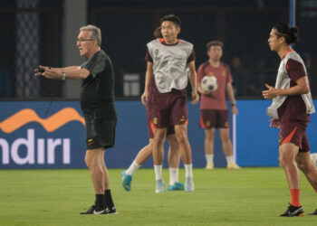 World Cup hopes on the line for China in Jakarta