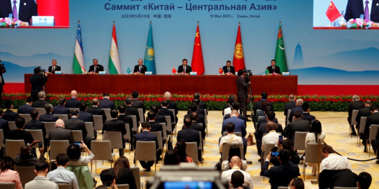 Xi off to Kazakhstan for second Central Asia summit