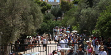 Europe swelters in worst early-summer heatwaves