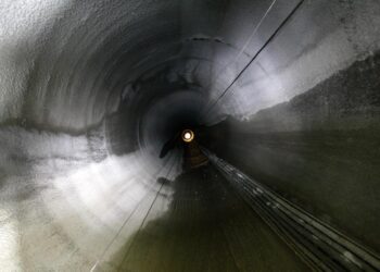 Model predicts long-term effects of nuclear waste on underground disposal systems