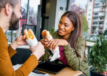 Study shows a link between obesity and what’s on local restaurant menus