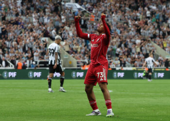 Ngumoha scores late to lift Liverpool over Newcastle
