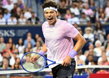 Shelton downs Khachanov, claims Toronto Masters crown