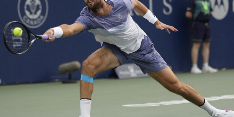Top two seeds fall as Khachanov and Shelton make final