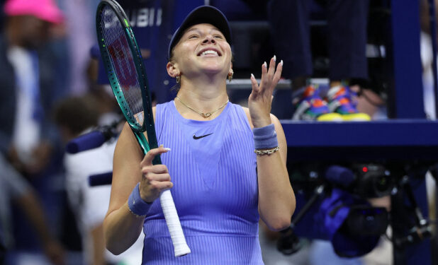 Anisimova shows gumption for Sabalenka finals crunch