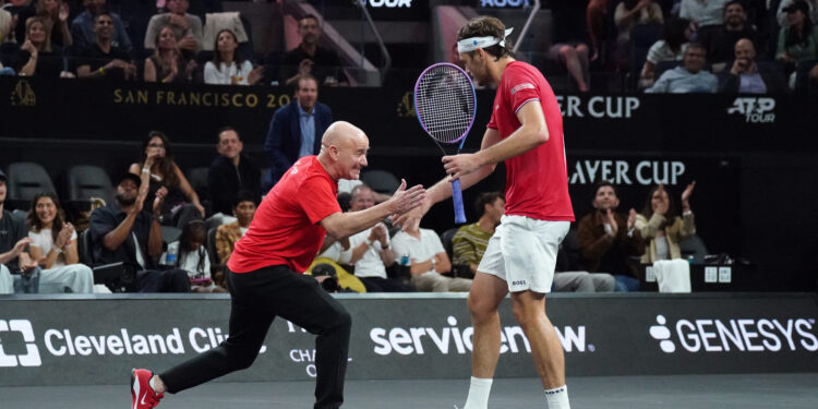 Fritz stuns Alcaraz as Team World lead in Laver Cup