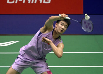 Li Shifeng leads all-China sweep at Hong Kong Open