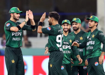 Pakistan to face arch-rivals India in Asia Cup final