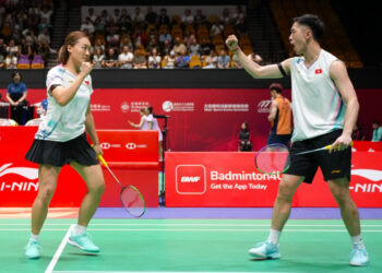 SAR shuttlers Tang, Tse power into HK Open quarters