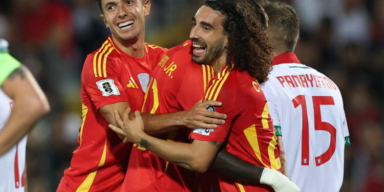 Spain crush Bulgaria in World Cup qualifying opener