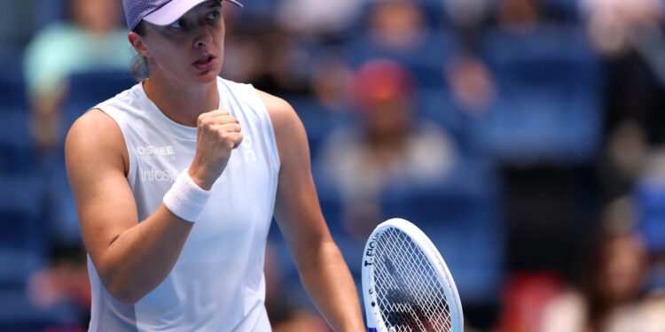 Swiatek rues long season as injuries hit China Open