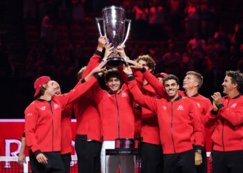 Team World down Europe to clinch Laver Cup crown