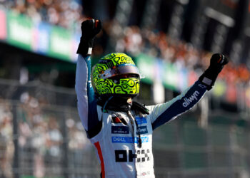 Norris wins in Mexico to claim F1 championship lead