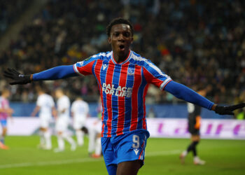 Palace launch European bid with win over Dynamo Kyiv