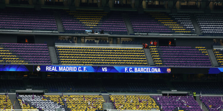 Real Madrid, Super League sue Uefa