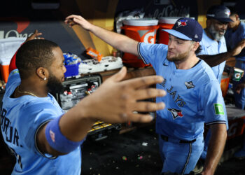 Rookie savages Dodgers to put World Series on brink