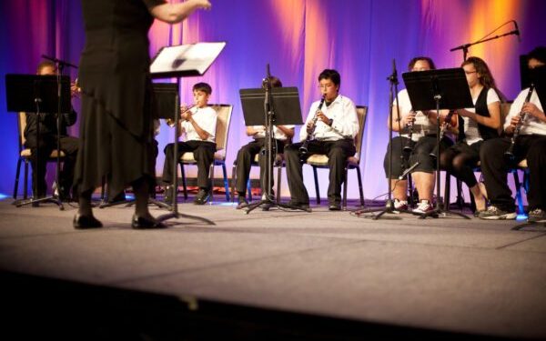 Study sheds light on musicians’ enhanced attention