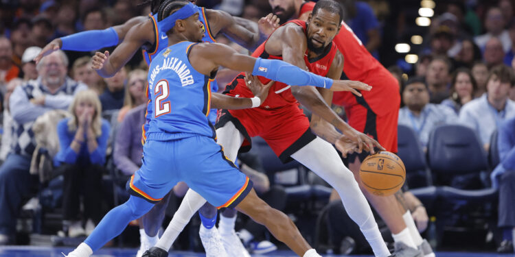 Thunder outlast Rockets in season-opening thriller