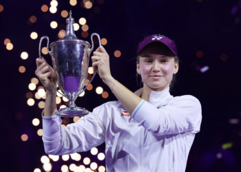 Rybakina downs World No.1 Sabalenka to win WTA Finals