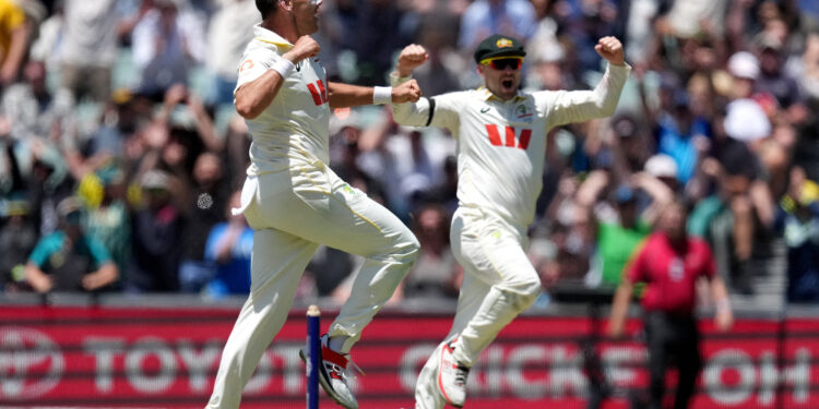 Australia retain Ashes with win over England